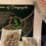 Mugdha Chaphekar Instagram - 16 Years of Sanyogita!!! Thank you for so much love. This show made my childhood and yours, a happy happy one! Thank you Jia for this wonderful gift! Love you❤️❤️ #SanyogitaForever