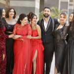 Munira Kudrati Instagram - Here’s to our team! Here is to Bhagya Lakshmi❤️✨ @rakesh.malhotra89 @aishwarya_khare @imrohitsuchanti @mansibhanushaliii @gandhi_aman_ @nehaprajapati515 @aditishetty22 @bee_vani_ @udaytikekar @bansalsmita_ @maeramishra @ankitbhatia14 @karunavermaa @bebika.dhurve Ice Balaji Telefilms
