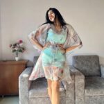 Munira Kudrati Instagram - This outfit is beachy holiday vibes 🏝 . . . . . . #explorepage #explore #beach #beachvibes #beachoutfit #outfits #outfitideas #kaftan