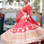 Munira Kudrati Instagram - Chhap tilak saba chhini re mose naina milaai ke 🌹 📸 @pappu.gupta.549 . . . . . . #bhagyalakshmi #explorepage #instagood