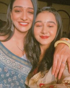 Munira Kudrati Instagram - Happy birthday soul sister โค๏ธ
I hope this smile never fades
I wish you lots of good health and good vibes โจ
I wish that you receive the purest form of love
I wish that you have lots of adventures and life surprises you everyday!
I wish that you always keep caring for people with that big heart of yours.
And i wish that you listen to me from time to time ๐
I love you โค๏ธ @aishwarya_khare