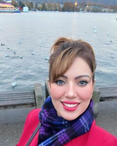 Munmun Dutta Instagram - Hello you beauty 🇨🇭❤️😍 Couldn’t be any more happy to be in Europe in the winter ❄️ . . #travel #switzerland🇨🇭 #switzerland #europe #munmundutta Zürich, Switzerland