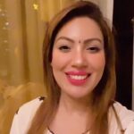 Munmun Dutta Instagram - Congratulations to the team of Chhello Show aka Last Film Show for being India’s official entry to Oscars 2023 . Huge congratulations to @pan.nalin sir for making us proud yet again with his amazing work. It was great to have you and Bhavin with us and learn more about the magic of cinema 🎞 Hope and pray that we bring the Oscar home this year . Heartiest congratulations and all the very best 🙏🏻💕 @roykapurfilms . . #oscars2023 #oscars2023nominations #theacademy #chhelloshowforoscars #chhelloshow #lastfilmshow #tmkoc #munmundutta