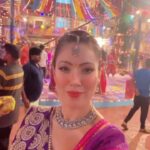 Munmun Dutta Instagram - A little sneak peek into our TMKOC navratri shoot . #tmkoc #shootdiaries #shootlife #munmundutta #nightshift #navratrispecial