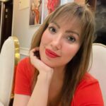 Munmun Dutta Instagram - A little change 😉 Channeling my inner Shin Ha-Ri and Valeria with my new cut fringes. Loving it 🥰 . Kim Se-Jeong from #Kdrama Business Proposal and Diana Gomez from Valeria, two shows that I have been obsessed with recently, are my immediate inspiration for the fringe 😍 . . . . #newlook #newhaircut #fringebangs #munmundutta #fringe #kdrama #kdramalovers #kdramaobsessed #kimsejeong #dianagomez #valeria #businessproposal