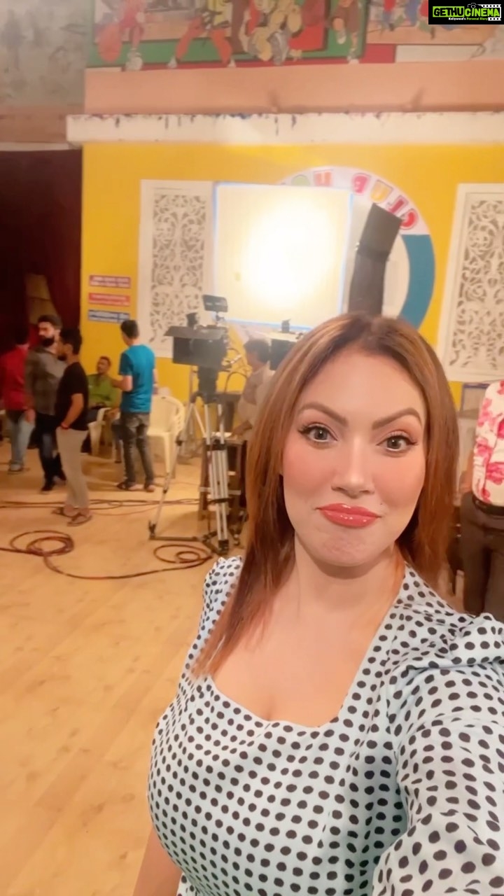 Munmun Dutta Instagram - Celebrating 14 glorious years ! Grateful 😇 🙌🏻🙏🏻… Joi Maa Durga 🙏🏻 Joi Maa Kali 🙏🏻 . #tmkoc #munmundutta #14yearsoftmkoc #behindthescenes #celebrations #reels #reelsinstagram