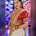 Munmun Dutta Instagram - ❤️❤️ . . . #munmundutta #postoftheday #picturesoftheday #shootmode #tmkoc #performance #traditional #festivewear #festivevibes #bengali #bengal