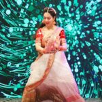 Munmun Dutta Instagram - ❤️❤️ . . . #munmundutta #postoftheday #picturesoftheday #shootmode #tmkoc #performance #traditional #festivewear #festivevibes #bengali #bengal