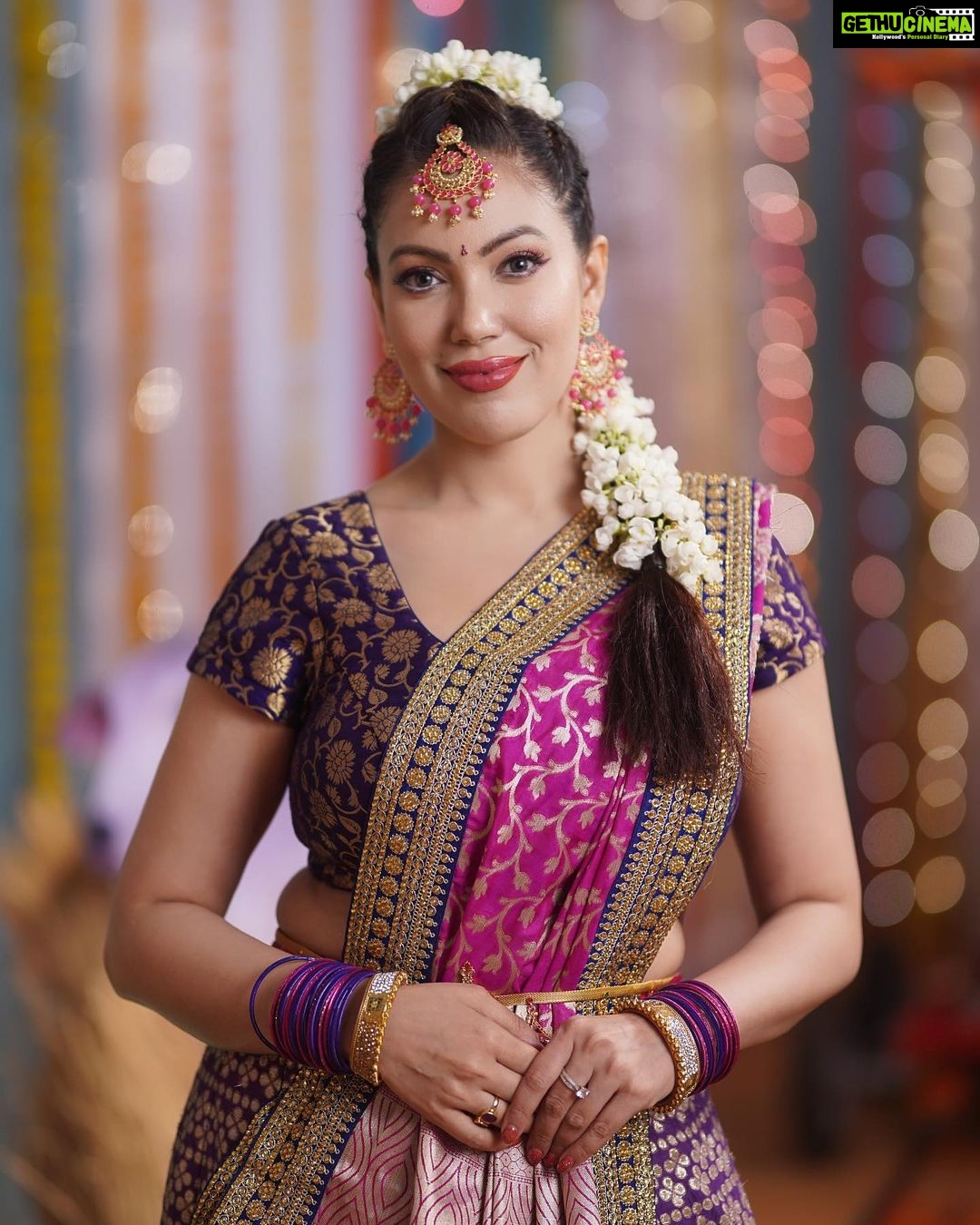 Munmun Dutta Instagram - Janmashtami shoot .. . . . #munmundutta #festivevibes #behindthescenes #tmkoc #lookbook #shootlife