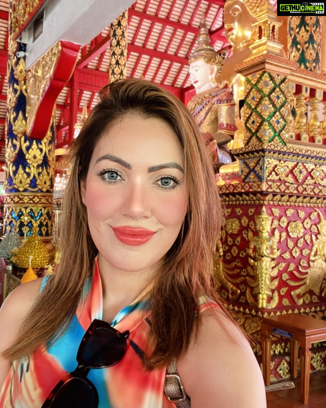 Munmun Dutta Instagram - Back solo tripping after ages !! Back to being myself ❤️ . . . #chiangmai #thailand #travel #solotrip #munmundutta #girltraveler #dametraveler #sheisnotlost #southeastasia #silvertemple #watphrasingh #whitetemple #travelingram #thailandtravel #chiangmaitrip #monk Chiang Mai, Thailand