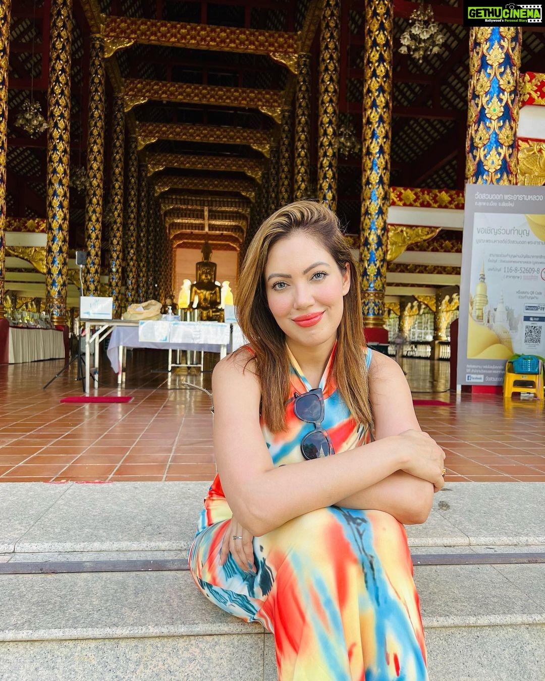 Munmun Dutta Instagram - Back solo tripping after ages !! Back to being myself ❤️ . . . #chiangmai #thailand #travel #solotrip #munmundutta #girltraveler #dametraveler #sheisnotlost #southeastasia #silvertemple #watphrasingh #whitetemple #travelingram #thailandtravel #chiangmaitrip #monk Chiang Mai, Thailand