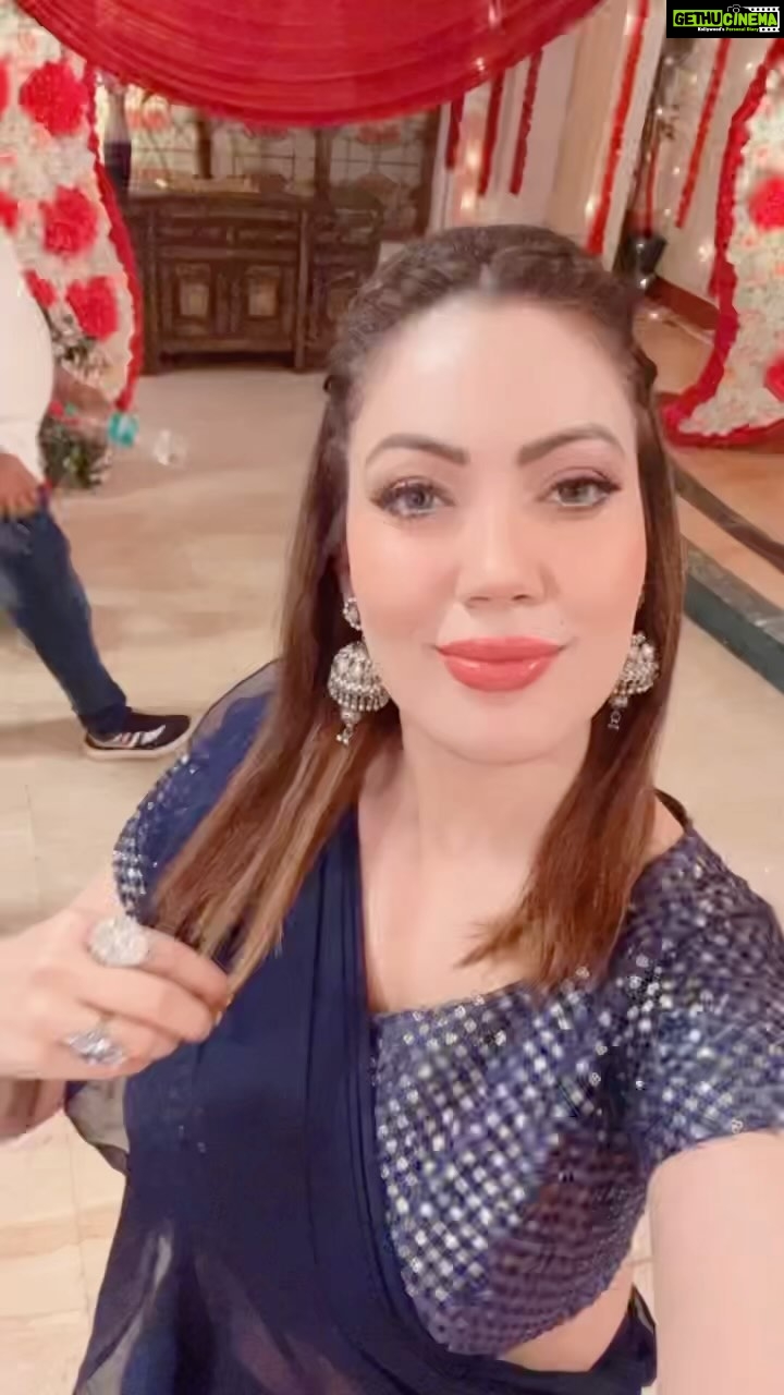 Munmun Dutta Instagram - Ainvayi ❤️ . . . #reels #munmundutta #traditional #traditionalwear