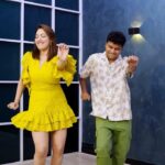 Munmun Dutta Instagram – Tried matching steps with the super talented @sagar_bora on his created fun choreography ❤️🙈🙈
I had super duper fun while shooting .
.
Releasing a video on my YouTube channel soon on behind the scenes of this collaboration . ❤️
.
Managed by @afreenriaz @redcherrytalent 
.
.
.
#reel #trend #munmundutta #sagarbora #saiyaandilmeinaanare #trendingreels #dancelikenooneiswatching