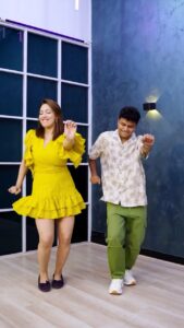 Munmun Dutta Instagram - Tried matching steps with the super talented @sagar_bora on his created fun choreography ❤️🙈🙈 I had super duper fun while shooting . . Releasing a video on my YouTube channel soon on behind the scenes of this collaboration . ❤️ . Managed by @afreenriaz @redcherrytalent . . . #reel #trend #munmundutta #sagarbora #saiyaandilmeinaanare #trendingreels #dancelikenooneiswatching
