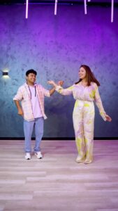 Munmun Dutta Instagram - Very happy to present our fun collaboration to the world. We had lots of fun doing this and it shows. ❤️😍 . Now it’s time for you to recreate our choreography in your reels and tag us . .. 🕺🏻💃🏻 choreographed by @sagar_bora Styled by : @stylingbyvictor @sohail__mughal___ Managed by : @afreenriaz @redcherrytalent . . #internationaldanceday #reels #reelsinstagram #munmundutta #sagarbora #chandukechachane #reelsvideo #reelsindia #reelitfeelit #trending