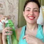 Munmun Dutta Instagram - Yup! Drink water and mind your business 😉 . Post gym shenanigans. . P.S - My Mau deals with all my craziness with curiosity and love ❤️ 😘😘 . . . . #reels #reelitfeelit #munmundutta #catloversclub #drinkwaterandmindmybusiness #drinkwaterandmindyourbusiness #reelsinstagram #mauandcookie #catsofinstagram