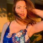 Munmun Dutta Instagram - Golden hour 🌅 . . . #picturesoftheday #goldenhourphotography #goldenhourlight #sunset #sunsetglow #munmundutta #thatglow #goldenglow