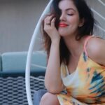Munmun Dutta Instagram - Smile 😊 .. Because you never know who is falling for it .. ☺️ . . #postoftheday #picturesoftheday #happystateofmind #happiness #munmundutta