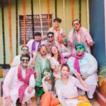 Munmun Dutta Instagram - In between takes .. 🎥 . . #munmundutta #thegang #workingstills #inbetweenshots #workmode #tmkoc #holi #holifestival #laughter