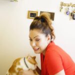Munmun Dutta Instagram – Swipe to see the struggle for just ONE decent picture with my Mau .. Only a cat parent will understand 😅😅
.
Cookie, my younger one , won’t be even visible 😂

.
. 
#munmundutta #postoftheday #catsofinstagram #catmom #catmomlife #picturesoftheday