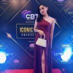 Naisha Khanna Instagram - Such a great pleasure to be at the @iconicgoldaward last evening! Thankyou for the invite.✨🥂 Sahara Star Hotel. Mumbai