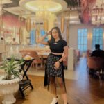 Naisha Khanna Instagram - no harry, just style😋✨ Blabber