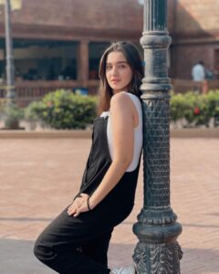 Naisha Khanna Instagram - fit dump