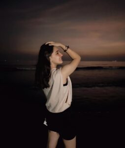 Naisha Khanna Instagram - Today 🌅💞🥹