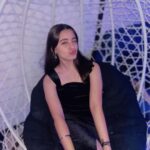 Naisha Khanna Instagram - stop and stare 🥰💞