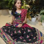 Naisha Khanna Instagram – festive season🥳🫶🏻✨
#navratri2022