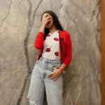 Naisha Khanna Instagram - Xmas 🤍🎅🏻✨