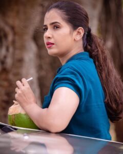 Nanditha Jennifer Instagram - With hard work and effort, you can achieve anything. 😍♥️👍🏻 🎬🎥
.
Thank you Jesus 🙏🏻
.
Edit by @_jishnu_b_sekhar_  thank you bro
.
#blessed #love #cute #workmode #actress #jenniferr252 #film #shooting #lovemyjob #lights #camera #action #celebrity #cinema #tamil #instagram #instadaily #instagood #thankyou #jesus #beautiful #like4likes