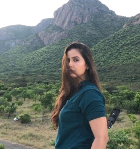Nanditha Jennifer Instagram - "Your talent is God's gift to you. What you do with it is your gift back to God." 🙏🏻
.
.
#blessed #shooting #movie #tamil #cinema #love #beautiful #cute #hair #actress #jenniferr252 #coimbatore #hills #cool #hair #makeup #instagram #instagram #instadaily #camera #instagood #thankyou #jesus #