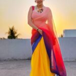 Nanditha Jennifer Instagram - summer glow . . Beautiful Saree by @sheelai_designs Polymer clay Jewellry @abbis_trending_collection . . #blessed #beautiful #love #cute #yellow #purple #pink #peach #violet #colorful #saree #blouse #actress #jenniferr252 #instagram #instagood #instadaily #sunset #jewellery #polymerclay #pearl #pictureoftheday #likeforlikes #cinema #thankyou #jesus #vijaytv fashionblogger