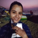 Nanditha Jennifer Instagram - Adventure birthday celebrated with morning sunrise 🌅 in middle of the sea 🌊💐🎂🍰 . . . Thank you hubby :@kvndop_personal . #birthday #birthdaygirl #sunrise #sea #water #boat #cake #cutting #blessed #love #smile #happiness #actress #jenniferr252 #instagram #instagood #instadaily #celebrity