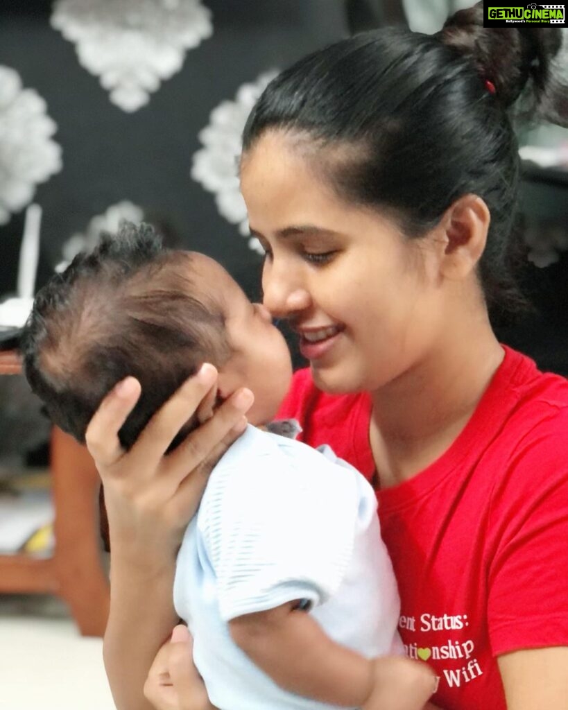 Nanditha Jennifer Instagram - Playing with you is the happiest moment of my day.😍♥️🧿😘🤱🏻 @ghayaan_23 . . #momlove #momandson #cutenessoverload #smile #blessed #thankyou #jesus #instagram #instagood #bestmoments #actress #jenniferr252 #ghayaan23