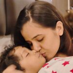 Nanditha Jennifer Instagram – Happy 1st birthday to my sweetheart baby boy @ghayaan_23 🎂🎉🎊🎁💐♥️♥️ 

Today marks 1 full year of pure love and
joy unlike that of any other.

You’re going to be receiving so much love,
lots of good wishes, and so many kisses
from your loving mom today! 
.
.
.
#1birthday #happybirthday #babyboy #mylove #son #cute #blessed #thankful #momson #instagram #instagood #instadaily #actress #jenniferr252  #thankyou #jesus