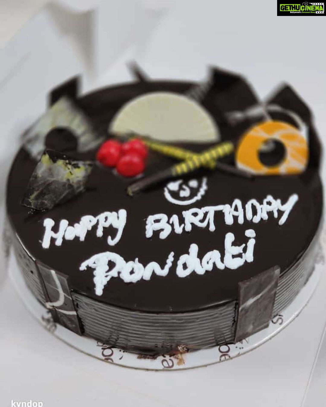 Nanditha Jennifer Instagram - Happy birthday to me.🎂🎉🎊🎁💐 I just want to thank God for the priceless gift of life.🙏🏻 . . . #birthday #birthdaygirl #love #blessed #thankful #actress #jennifer252 #love #cute #instagram #instagood #thankyou #jesus