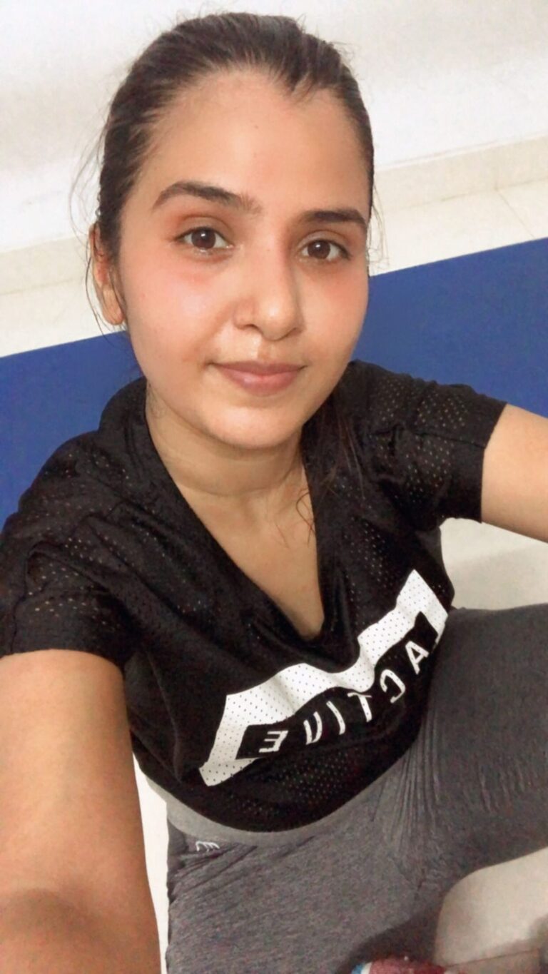 Nanditha Jennifer Instagram - ¨The pain you feel today will be the strength you feel tomorrow.¨ 💪🏻🖤 . . Thank you @fortitude_fitness_studio . #fitness #motivation #loveyourself #loveyourbody #blessed #instagram #instadaily #morningvibes #actress #jenniferr252 #celebrity #bodytransformation #thankyou #jesus #fortitudefitness