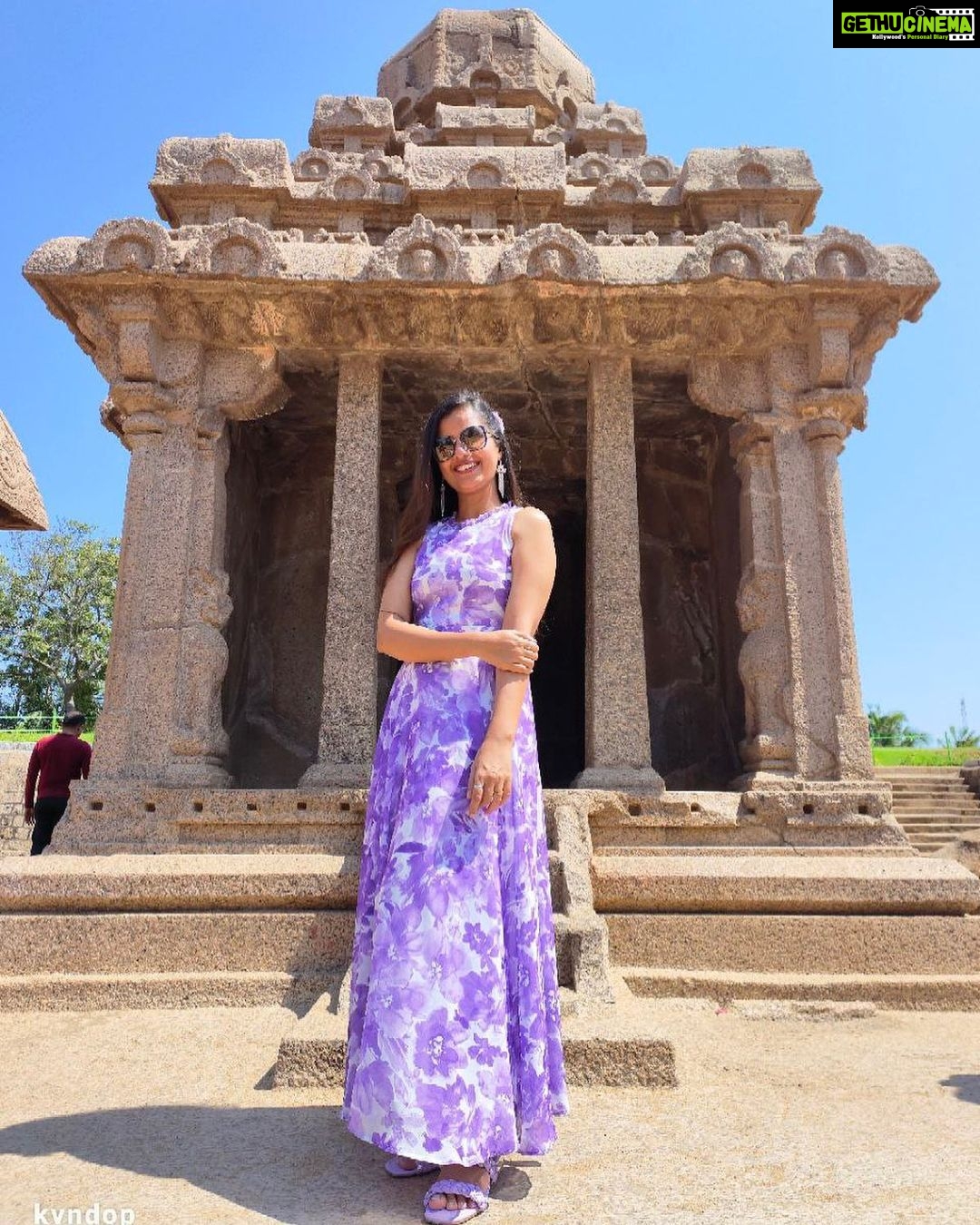 Nanditha Jennifer Instagram - Love my birthday๐๐๐ dress ๐ Thank you husband @kvndop for this beautiful dress๐ . . #blessed #cute #love #dress #purple #beautiful #actress #jenniferr252 #instagram #instadaily #instafashion #stylish