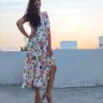 Nanditha Jennifer Instagram – “It is better to be hated for what you are than to be loved for what you are not.” 🤷🏻‍♀️
.
.
#beautiful #blessed #love #smile #beyourself #instagram #instagood #instadaily #actress #jenniferr252 #life #thankyou #jesus