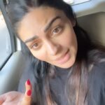 Neeru Bajwa Instagram - Dekhlo… main kive dasa kini kush ah… thank you #punjabiaudiance #zindabad 🙏🏼❤️ #kalijotta @satindersartaaj @wamiqagabbi @vijaycam @thite_santosh @sunnyrajusa @munishomjee @harinderkour5 @jagdeepsinghwarring