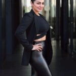 Neeru Bajwa Instagram - ❤️ swipe for a surprise @wamiqagabbi 😘😘 Wearing @b.byneeru Go to @b.byneeru page for exclusive sales!everything is half off for a very limited time. Hair @hairbyramaartist 📸 @itskrajofficial