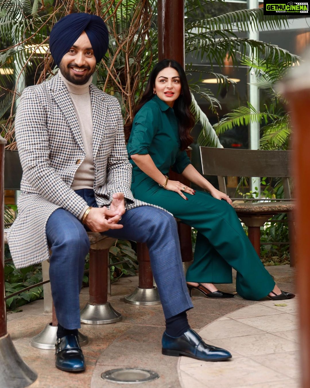Neeru Bajwa Instagram - #kalijotta #3rdfeb #newdelhi @neerubajwa @wamiqagabbi #satindersartaaj New Delhi
