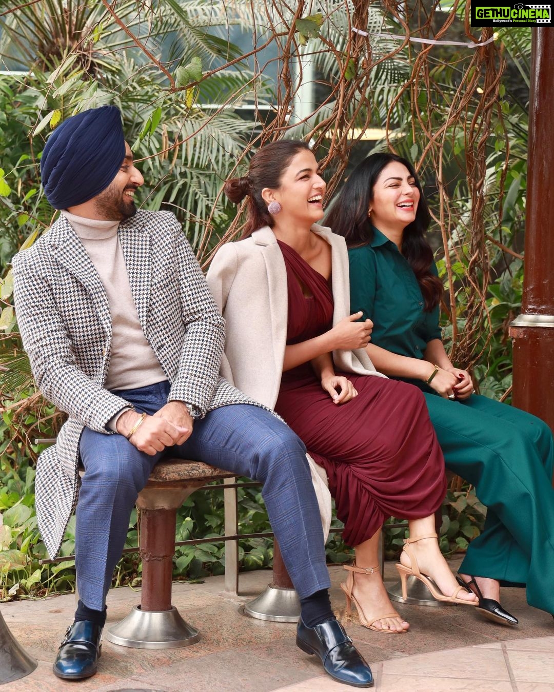 Neeru Bajwa Instagram - #kalijotta #3rdfeb #newdelhi @neerubajwa @wamiqagabbi #satindersartaaj New Delhi