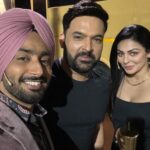 Neeru Bajwa Instagram - #𝗛𝗮𝗽𝗽𝘆𝗟𝗼𝗵𝗿𝗶 It was such an exuberant experience at #𝗧𝗵𝗲𝗞𝗮𝗽𝗶𝗹𝗦𝗵𝗮𝗿𝗺𝗮𝗦𝗵𝗼𝘄 {𝗧𝗵𝗶𝘀 #𝗲𝗽𝗶𝘀𝗼𝗱𝗲 𝘄𝗶𝗹𝗹 𝗯𝗲 𝗯𝗿𝗼𝗮𝗱𝗰𝗮𝘀𝘁𝗶𝗻𝗴 𝗼𝗻 #𝟮𝟭𝘀𝘁𝗝𝗮𝗻.} A hearty gratitude for your love & honour @kapilsharma Stay cheerful😄as always! @archanapuransingh @kikusharda ✨👏🏻#𝐊𝐚𝐥𝐢𝐉𝐨𝐭𝐭𝐚 ਕਲੀ~ਜੋਟਾ #𝐅𝐢𝐥𝐦 Releasing on #𝟑𝐫𝐝𝐅𝐞𝐛. Let’s feel the elation💖 @neerubajwa @wamiqagabbi @vijaycam @thite_santosh @harinderkour5 @sunnyrajusa @Omjeegroupofficial @beatministerofficial @sameercharegaonkar @iam_razowaal @sarlarani1990 @princekanwaljitsingh @nikita_groverr @officialrupinder_rupi @jagdeepsinghwarring @harfcheema @prabhgrewalofficial @realankurverma @iam.rajinder_singh @praveenaawara @designer.nitasha @munishomjee @arvindchoreographer @sukhwinderraj_ @thaparrness @irjrajan @gurpreetkaur.bhangu.5 @swairajsandhu @balwinderbullet @cjsinghmusic @irajdhaliwal @suvindervicky @actordeepakniaz @lalit435 @ankitadhar_07 @rajatsehgaldirector @i.amtushar @nitin_rangmeet @kanwerpal_kamboj @itskrajofficial @karanmakeovers #Ppcchakravarty @amitsharma124 @dilnoorkaur.official11 @timesmusichub @vhentertainmentofficial @uifilmind @itsneerubajwaentertainment #KaliJotta #satindersartaaj 🎼 See you tomorrow 𝟭𝟰𝘁𝗵𝗝𝗮𝗻. at SanmukhNanda Auditorium #𝐌𝐔𝐌𝐁𝐀𝐈 #LohriSpecial #SartaajLive🎼 Tickets🎫Available at www.satindersartaaj.com @mediapanache @php_indouk @randhirroy @bigfmindia @bookmyshowin #bombay Mumbai, Maharashtra