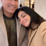 Neeru Bajwa Instagram - All I want for Christmas is you and… wrapped up in a big bow 🎁 love you @vanmysteryman05 ….. thank you #2022. Lets work harder #2023 #bekind #love #eachother #celebrate yourself and eachother ❤️