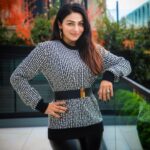 Neeru Bajwa Instagram – ⛄️ Snowman ⛄️ Dec 2
#inatheaternearyou 💕
📸 @jashandeolphoto