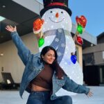 Neeru Bajwa Instagram - Snowman ⛄️ #trailer out tomorrow 5 pm! Releasing #dec2 @gippygrewal @jazzyb @aman_khatkar @officialranaranbir @jaymvincent @arshikhatkar @romy7669 @cia.artistry @truerootsproductions @jashankarandeepsinghdeol
