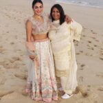 Neeru Bajwa Instagram - #photodump #somany #beautiful #memories @bajwasabrina @rubina.bajwa @vanmysteryman05 @surinderbajwa1 @shinderpal.dhillon @natalia_melwani @romy7669 …. Harry and Sonica matched their outfits in last pick #greatmminds think alike! 💜